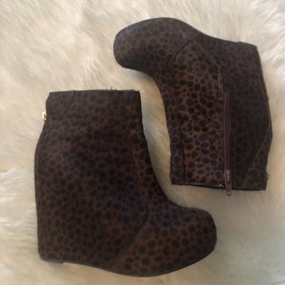 JEFFREY CAMPBELL leopard booties - Picture 3 of 10